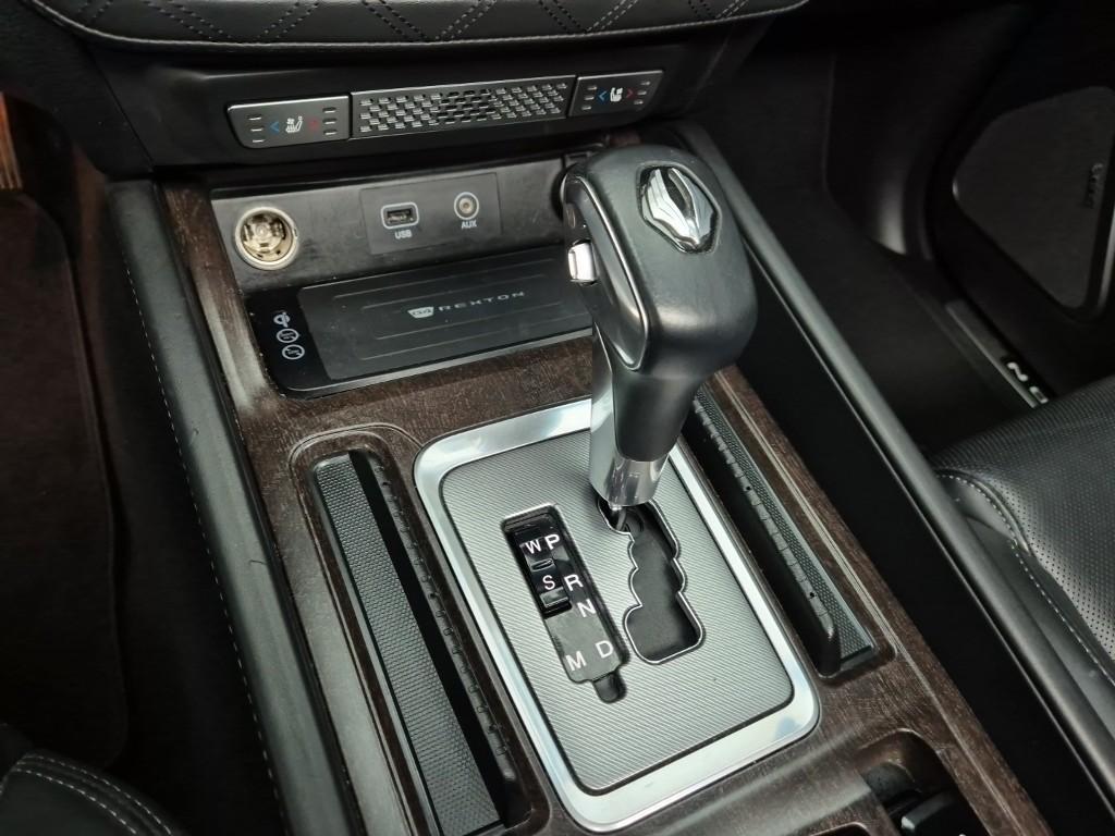 Ssangyong Rexton - Vista 8