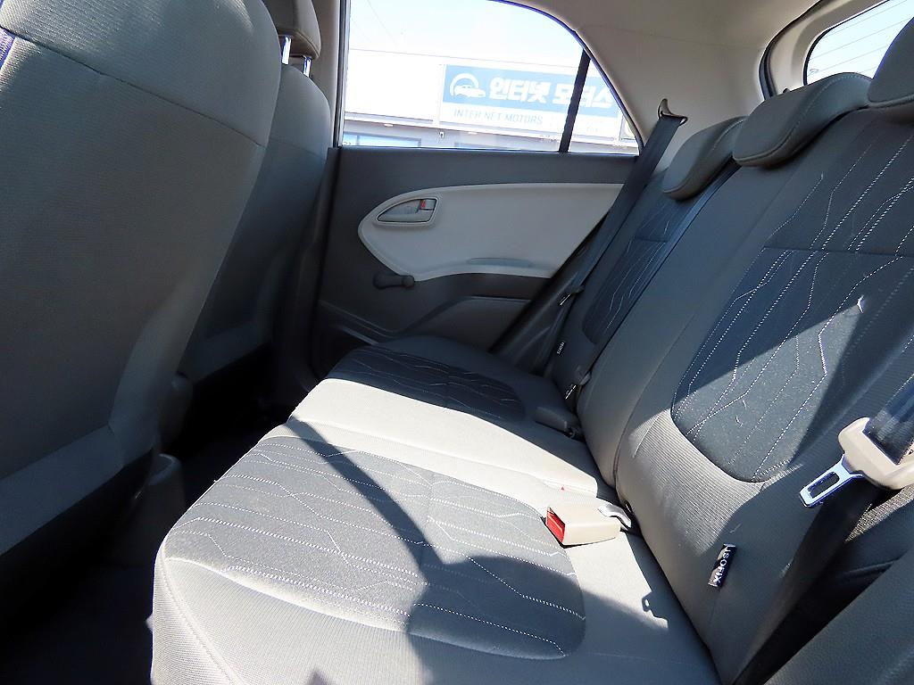 KIA Morning - Vista 6