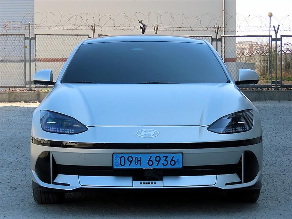 HYUNDAI Ioniq 6 2023 Gris - Importación desde Corea - HF Imports Iquique - Foto 1