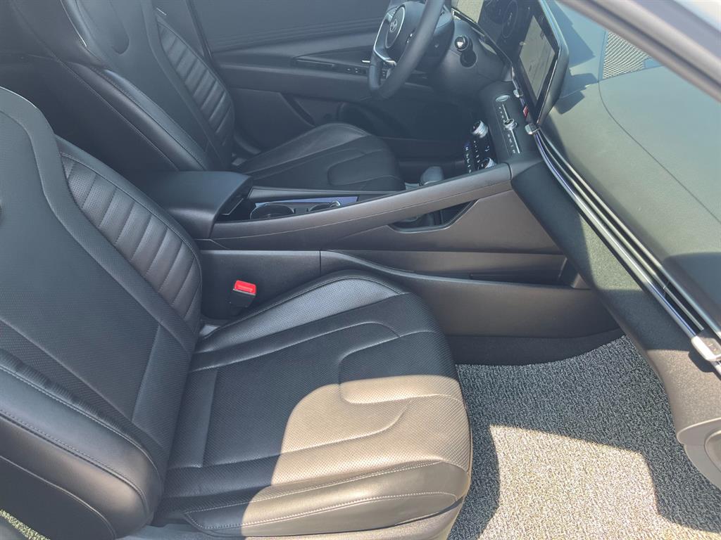 HYUNDAI Avante 2025 Blanco - Importación desde Corea - HF Imports Iquique - Foto 16