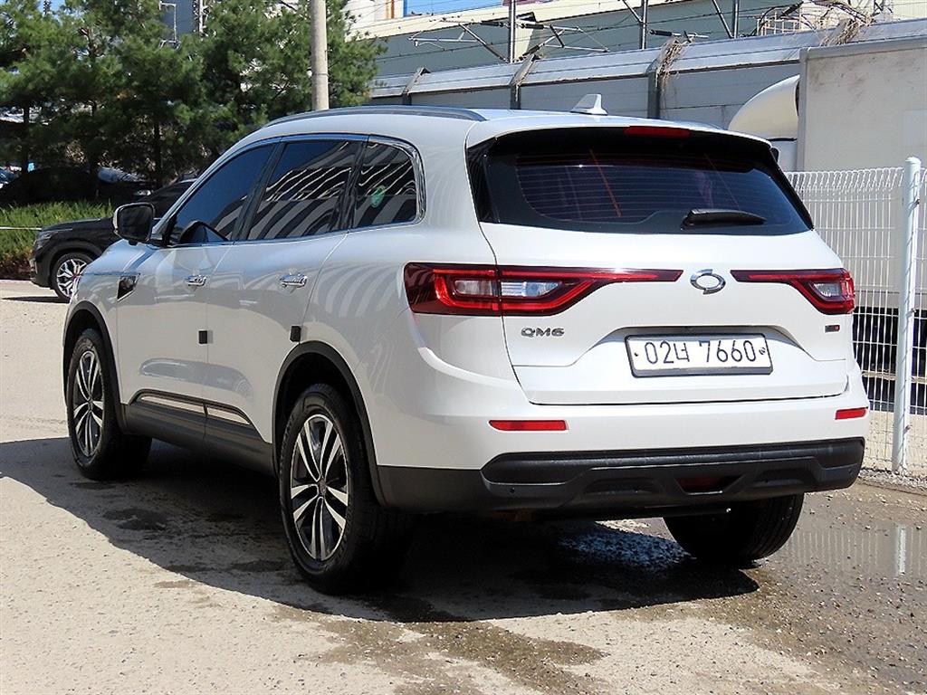 SAMSUNG QM6 - Vista 3