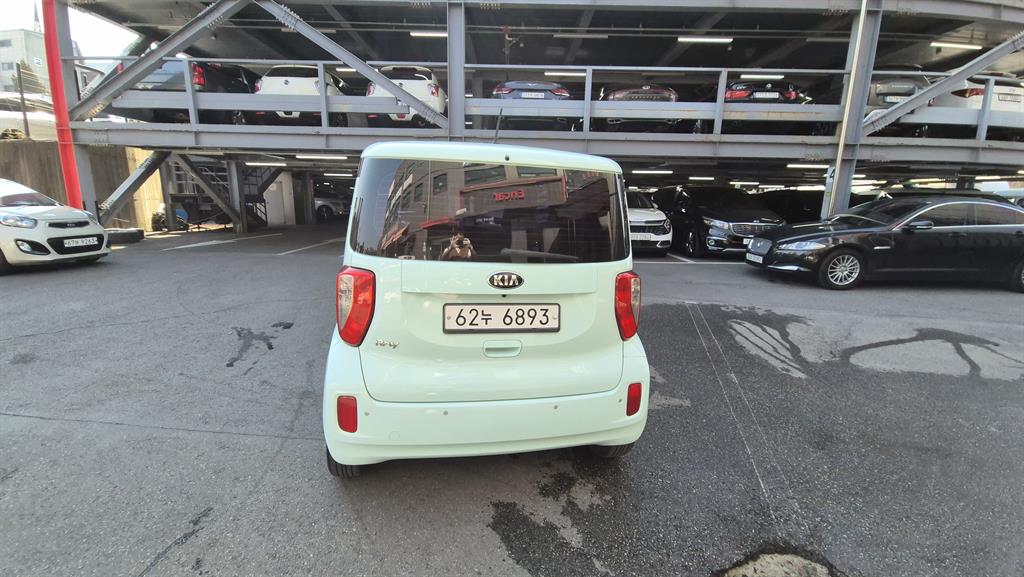 KIA Ray - Vista 9