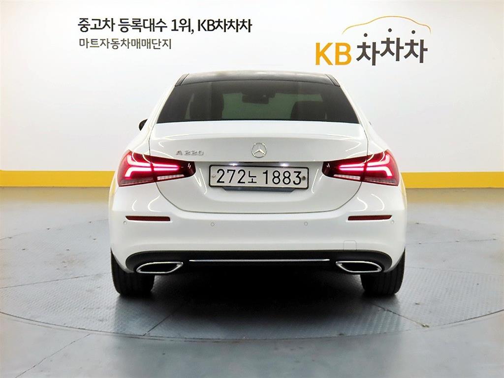 Mercedes Benz A Class - Vista 3