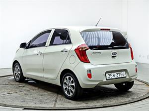 KIA Morning - Vista 8