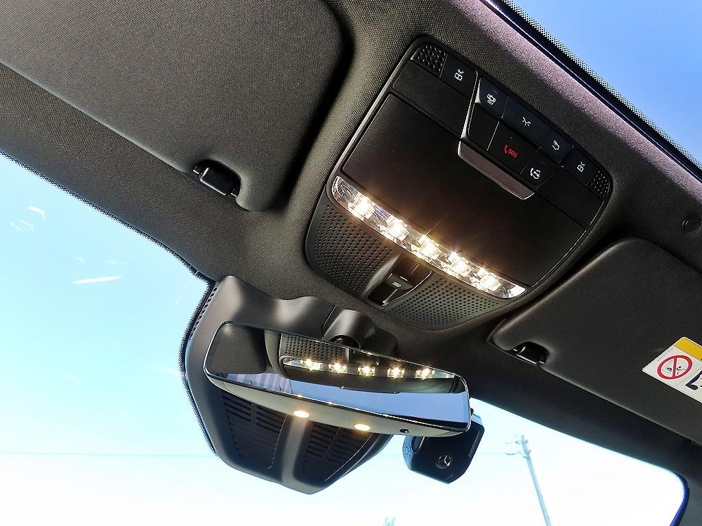 Mercedes Benz GLC Class 2022 Azul - Importación desde Corea - HF Imports Iquique - Foto 15