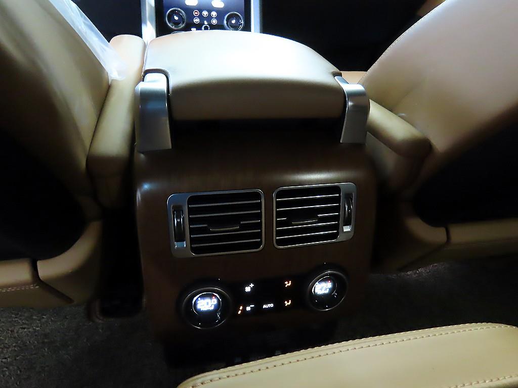 Land Rover Range Rover 2018 Negro - Importación desde Corea - HF Imports Iquique - Foto 13