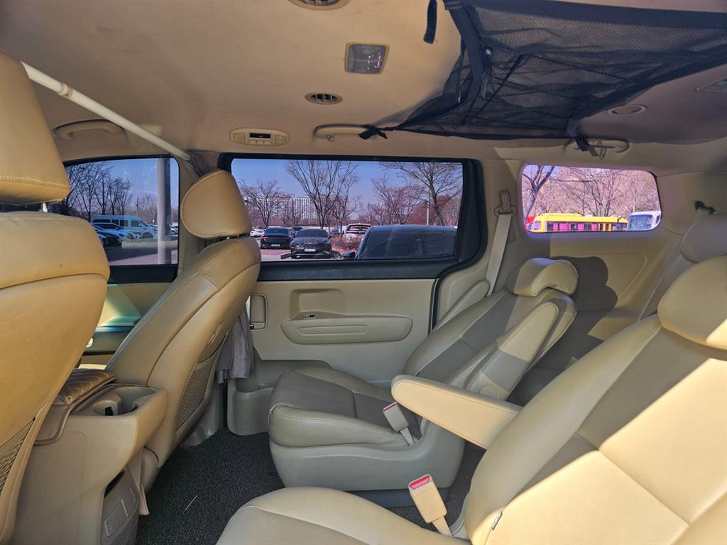 KIA Carnival 2018 Negro - Importación desde Corea - HF Imports Iquique - Foto 15