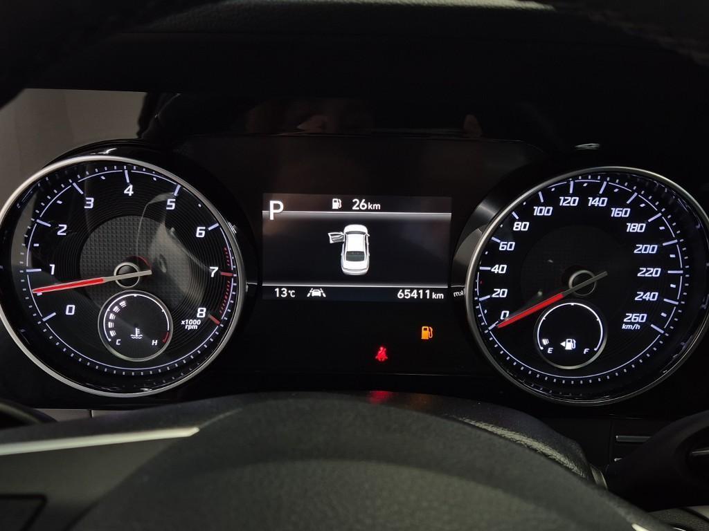 HYUNDAI Grandeur - Vista 6