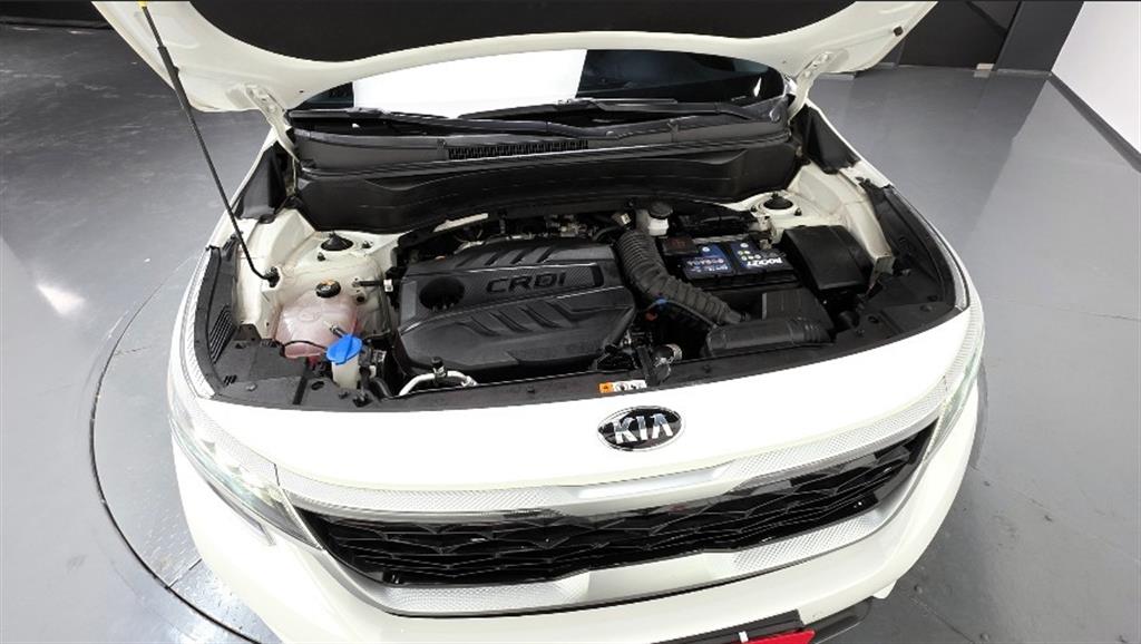 KIA Seltos - Vista 6