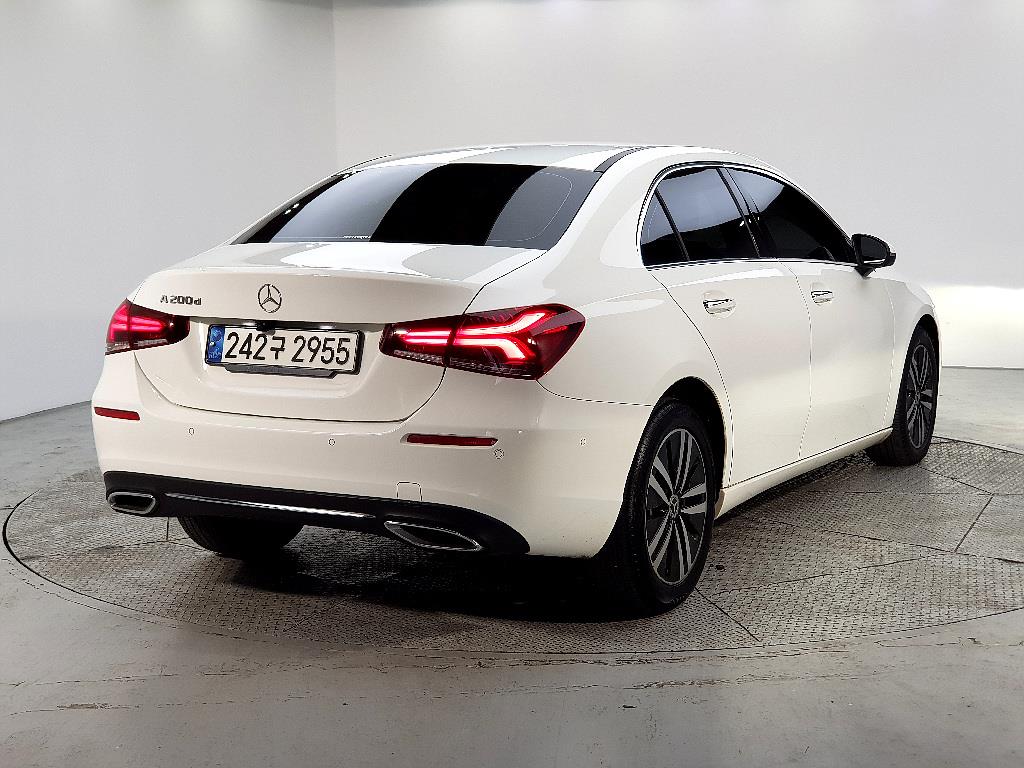 Mercedes Benz A Class - Vista 4