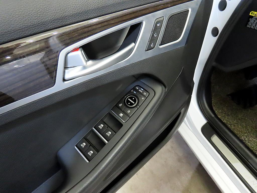 Genesis G80 2017 Blanco - Importación desde Corea - HF Imports Iquique - Foto 13