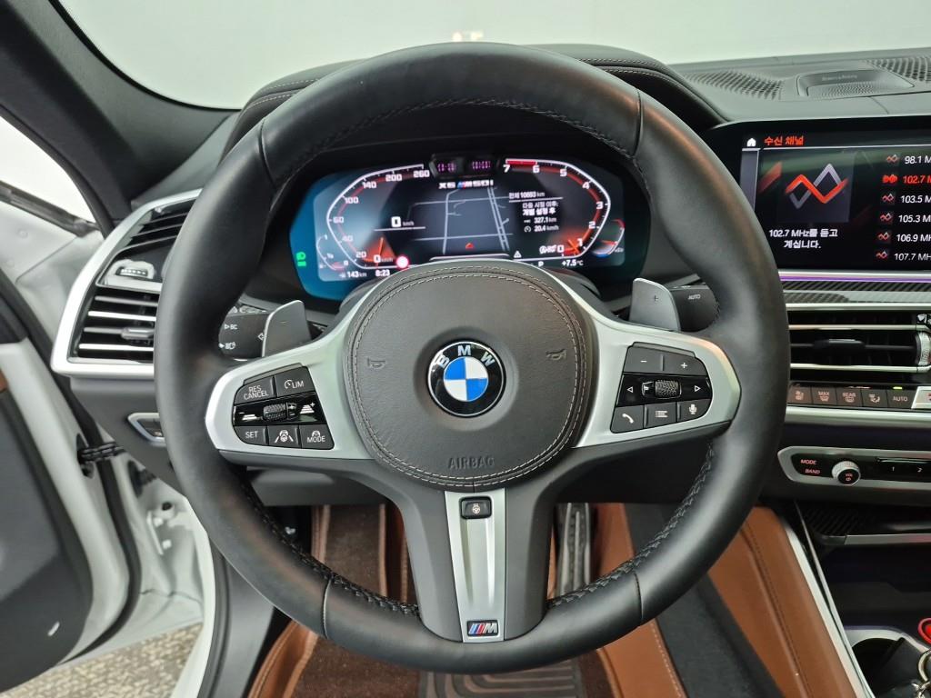 BMW X6 - Vista 9