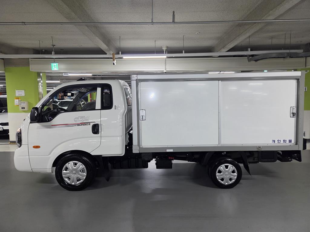 Small Truck Normal Box(Low Deck) - Vista 5