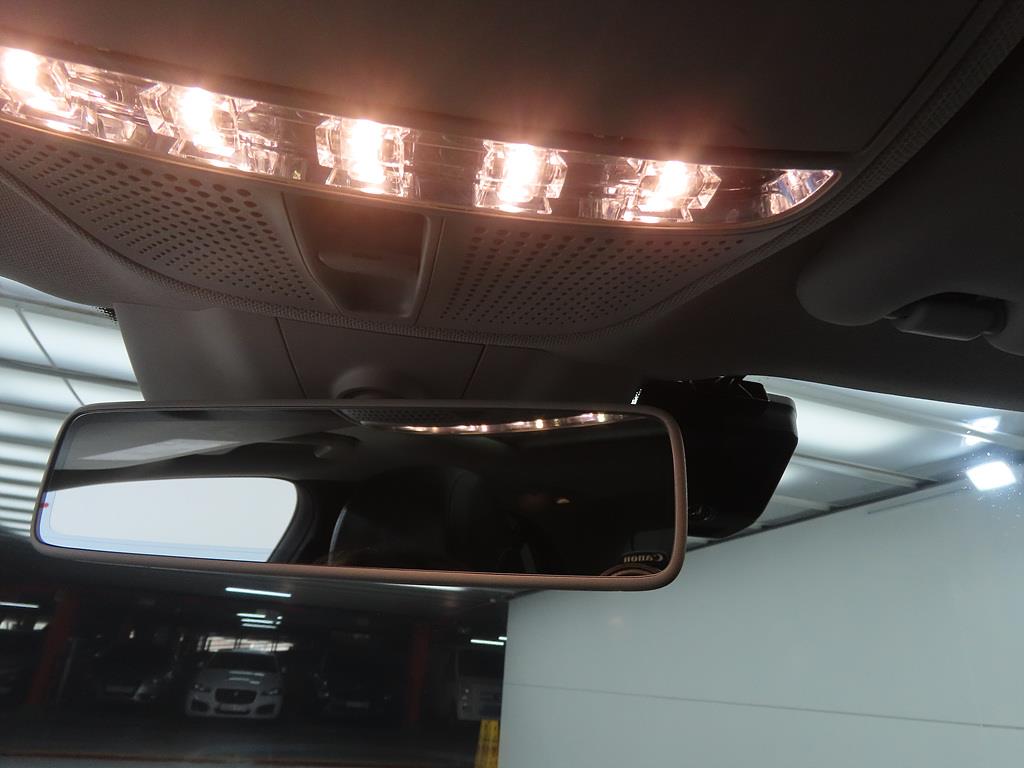 Mercedes Benz E class - Vista 11