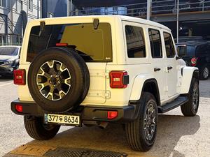 Jeep Wrangler - Vista 8