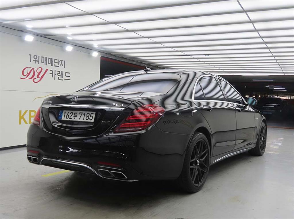 Mercedes Benz S Class - Vista 4