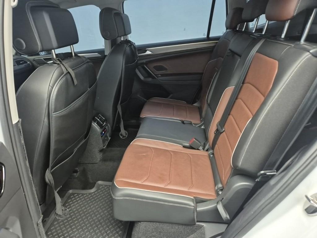 Volkswagen Tiguan - Vista 12
