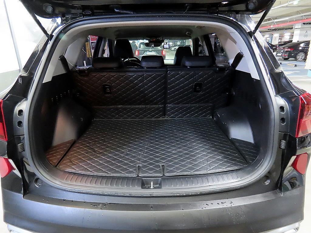 KIA Seltos 2022 Negro - Importación desde Corea - HF Imports Iquique - Foto 18