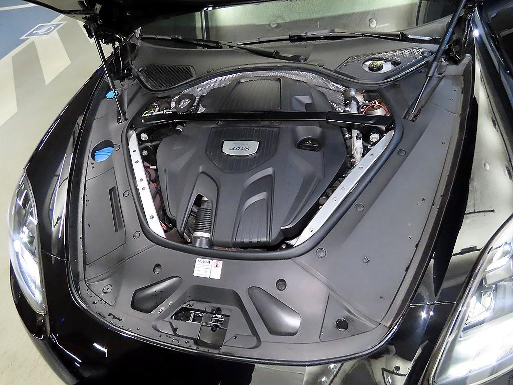 Porsche Panamera 2018 Negro - Importación desde Corea - HF Imports Iquique - Foto 19