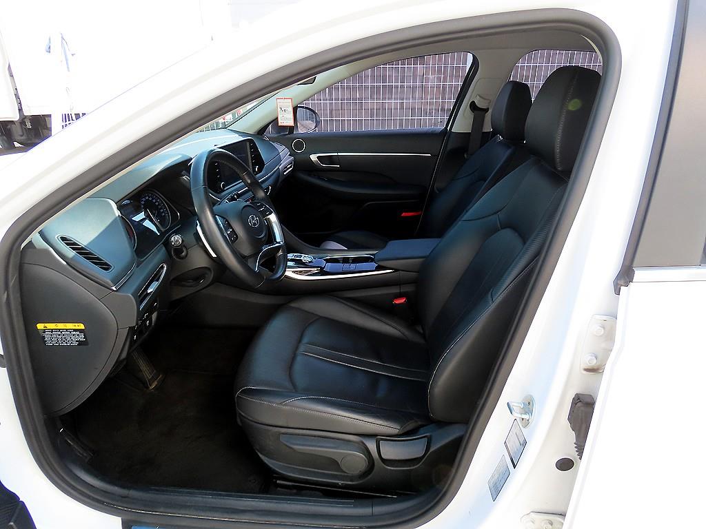 HYUNDAI Sonata - Vista 5