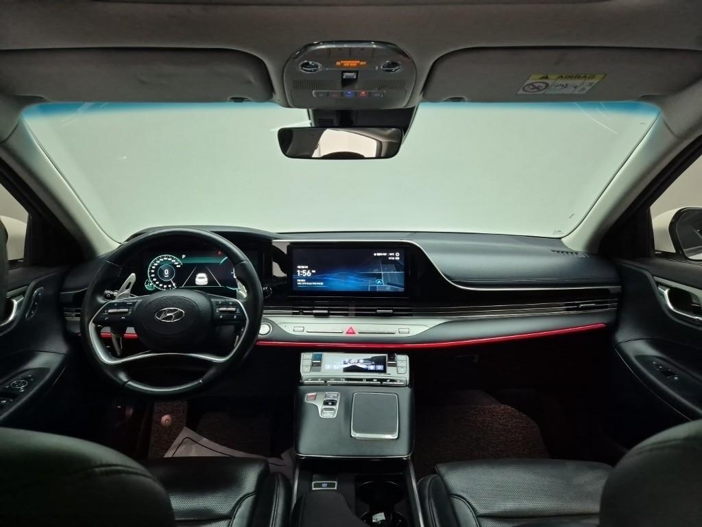 HYUNDAI Grandeur - Vista 7