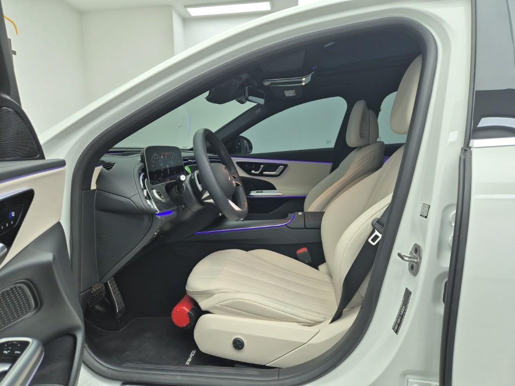 Mercedes Benz E class - Vista 11