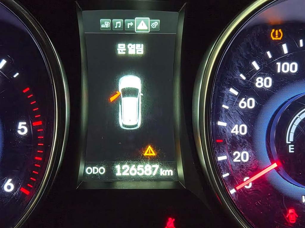 HYUNDAI Santa Fe - Vista 9