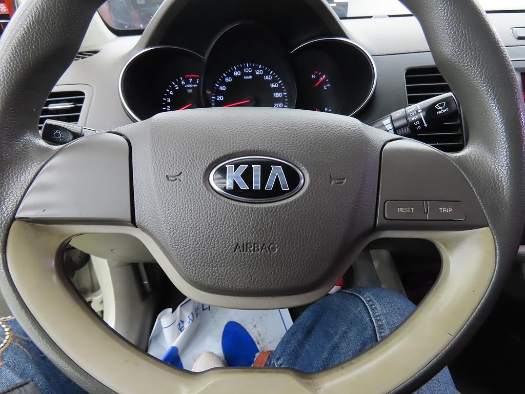KIA Morning - Vista 10