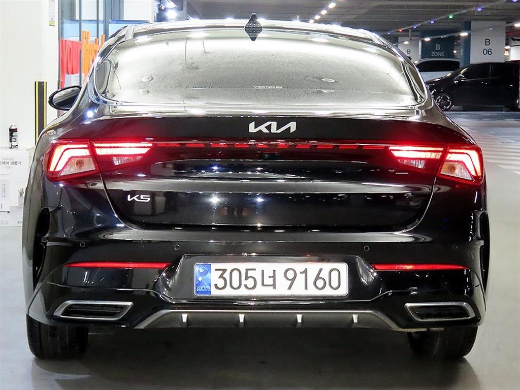 KIA K5 - Vista 5