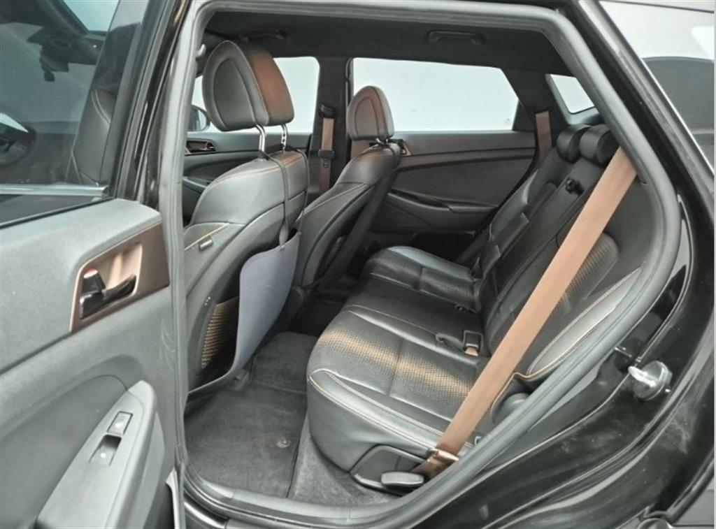 HYUNDAI Tucson - Vista 12