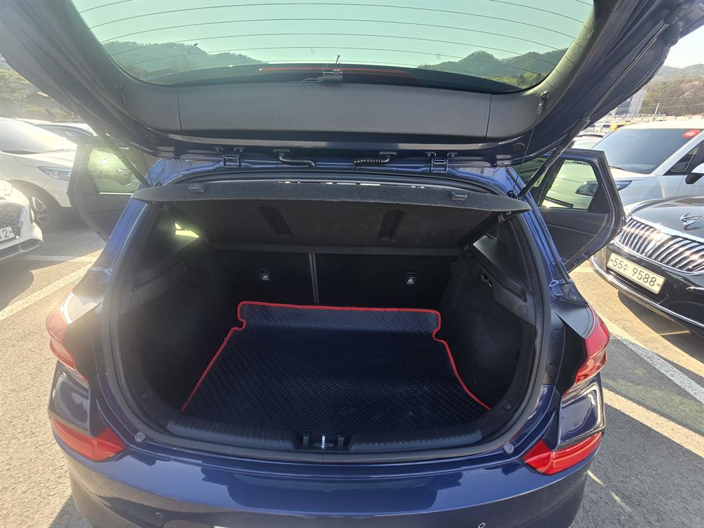 HYUNDAI i30 2018 Azul - Importación desde Corea - HF Imports Iquique - Foto 17