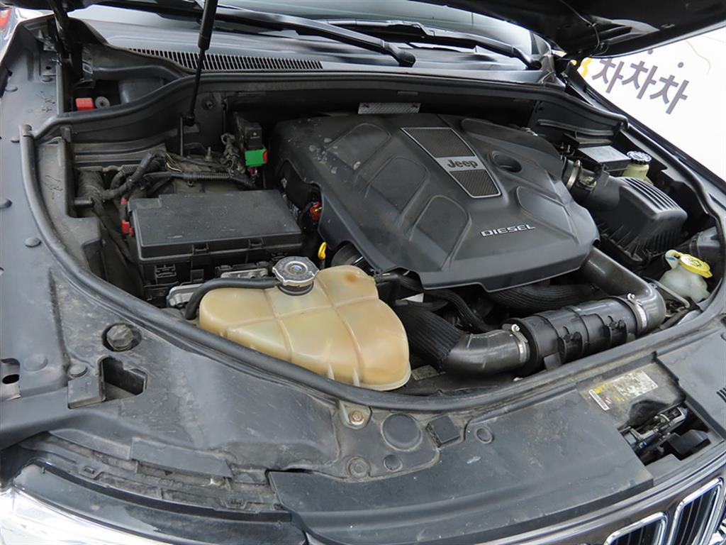 Jeep Cherokee 2015 Gris - Importación desde Corea - HF Imports Iquique - Foto 19