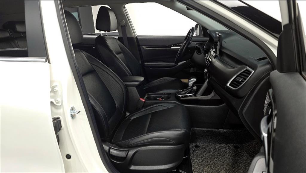 KIA Seltos - Vista 11