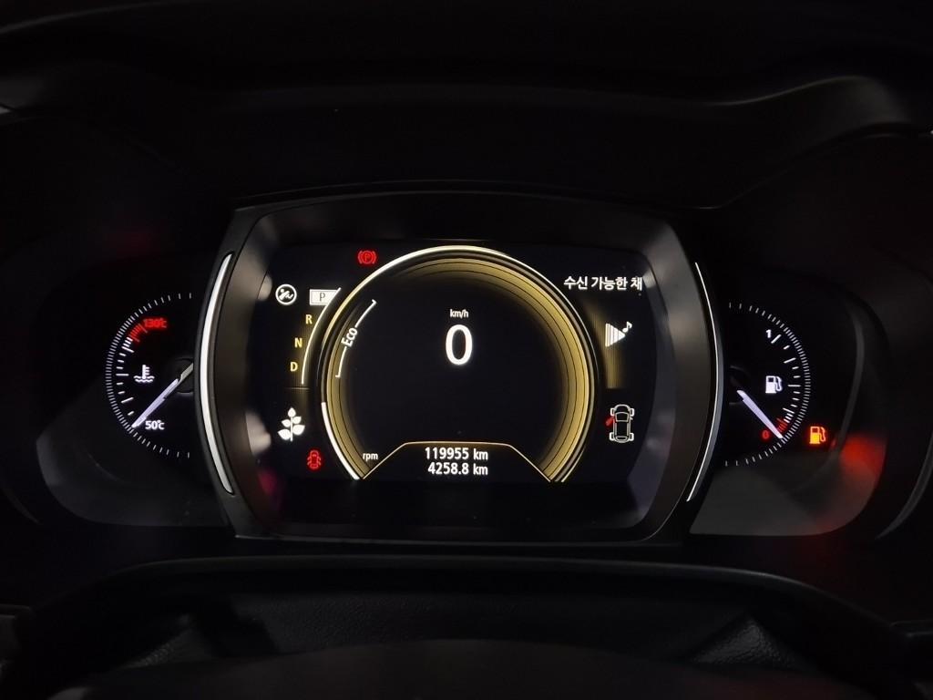 SAMSUNG QM6 - Vista 6