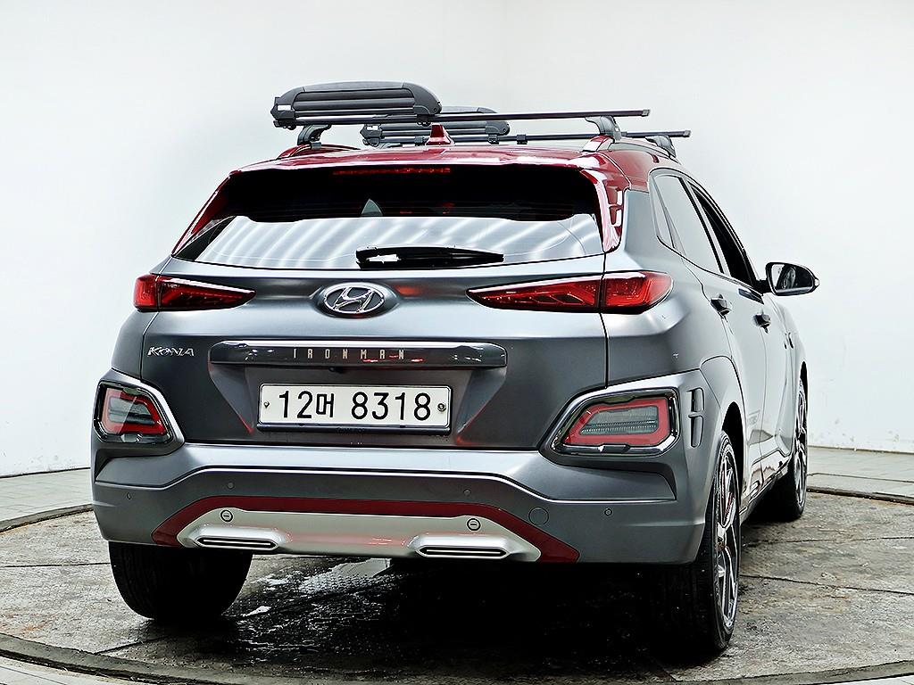 HYUNDAI Kona - Vista 5