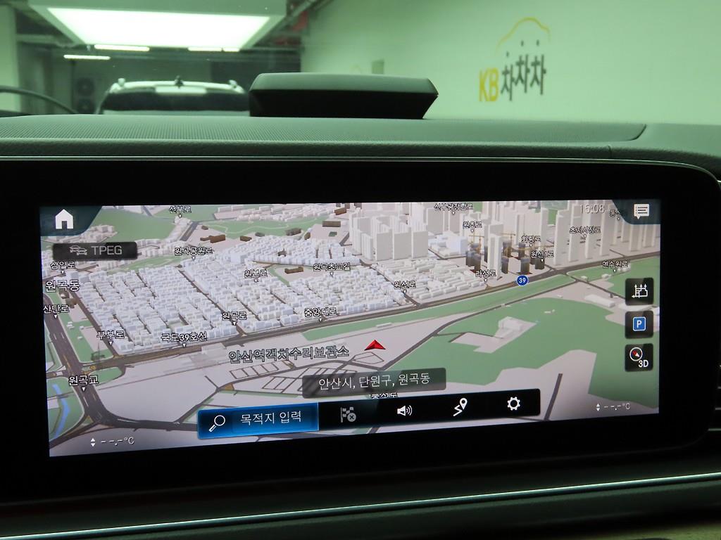 Mercedes Benz GLE Class - Vista 8