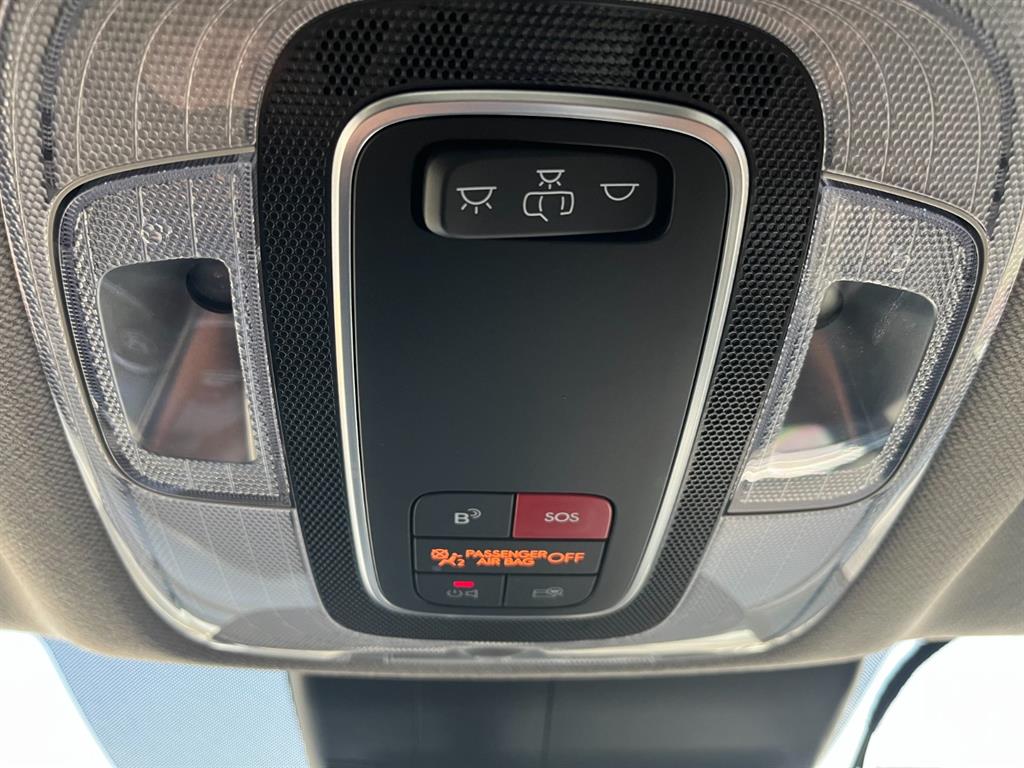 HYUNDAI Avante - Vista 12