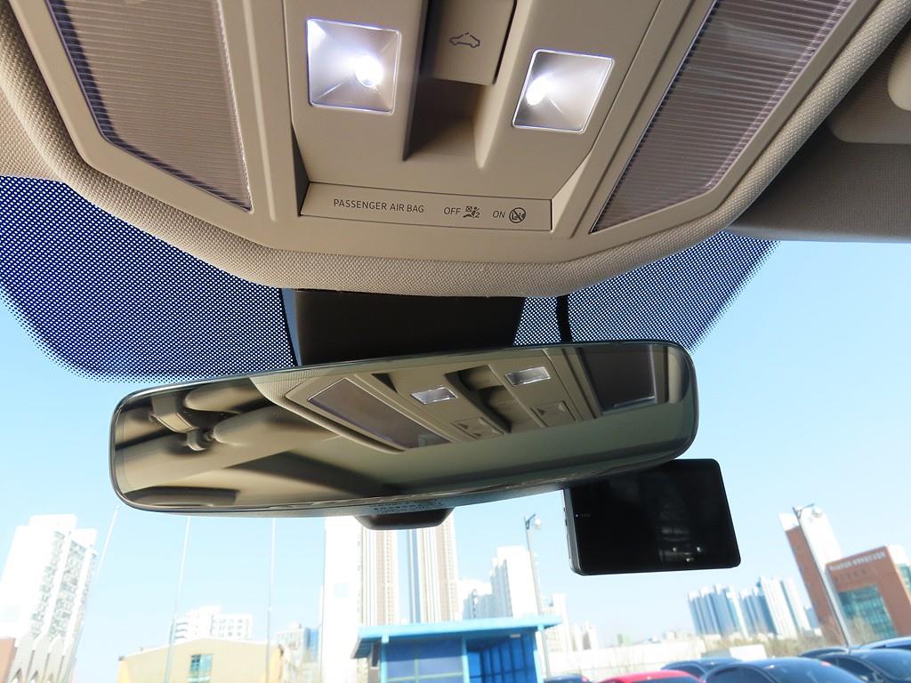 Volkswagen Touareg 2023 Azul - Importación desde Corea - HF Imports Iquique - Foto 17