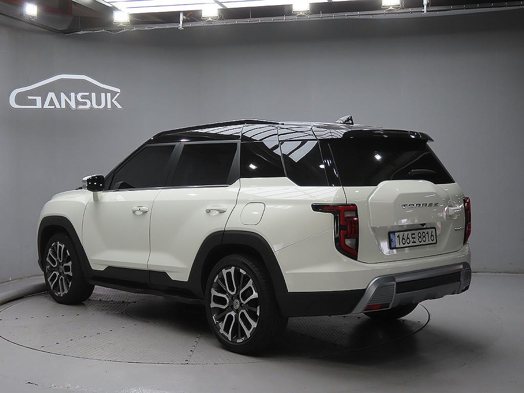 Ssangyong Torres - Vista 5