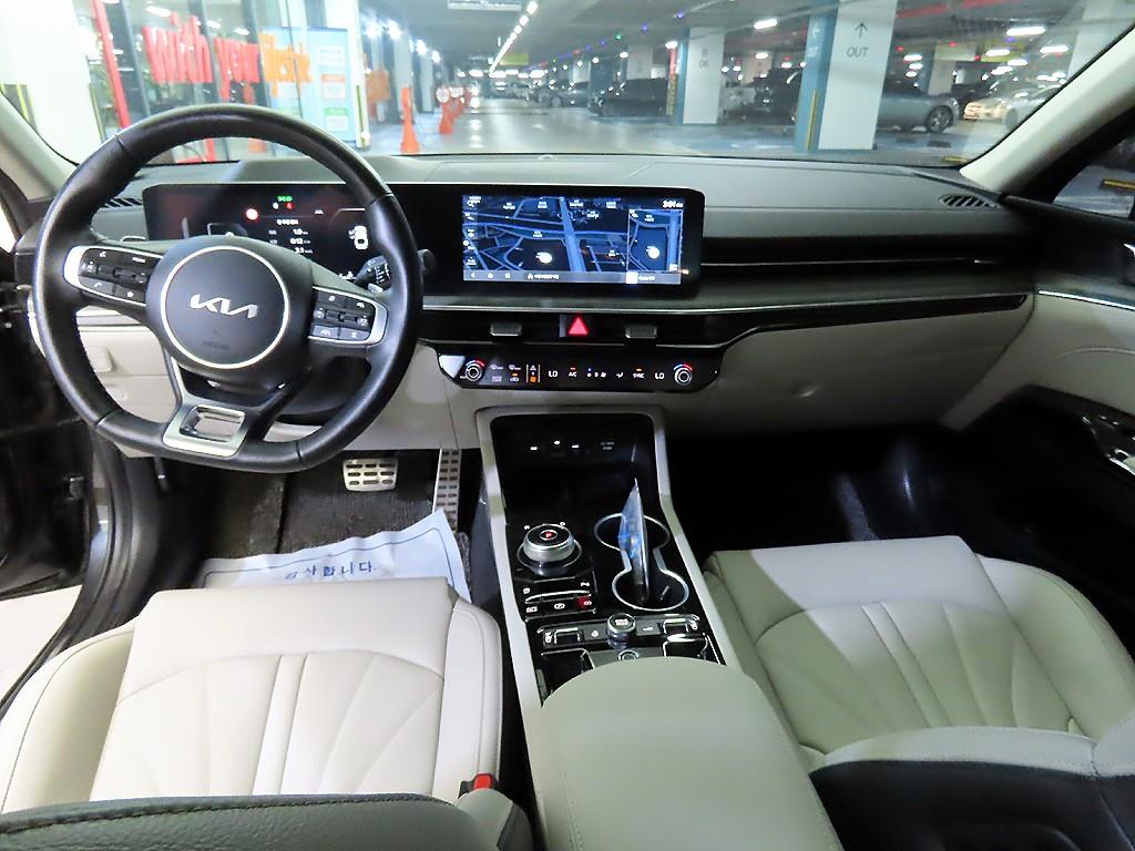 KIA K5 - Vista 10