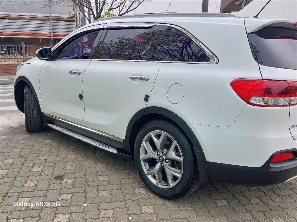 KIA Sorento - Vista 5