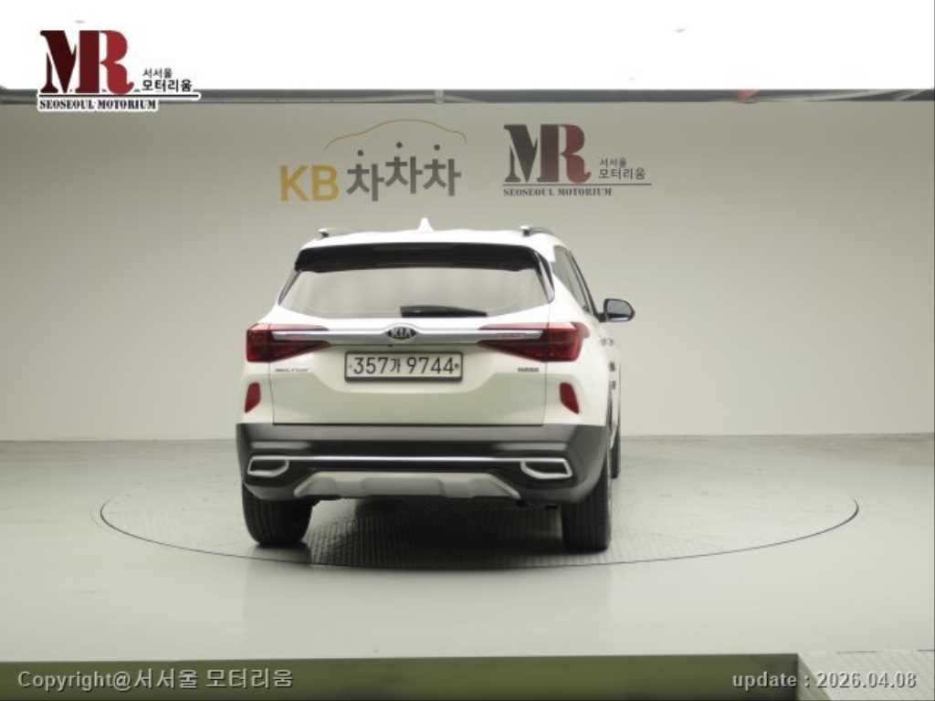 KIA Seltos - Vista 3