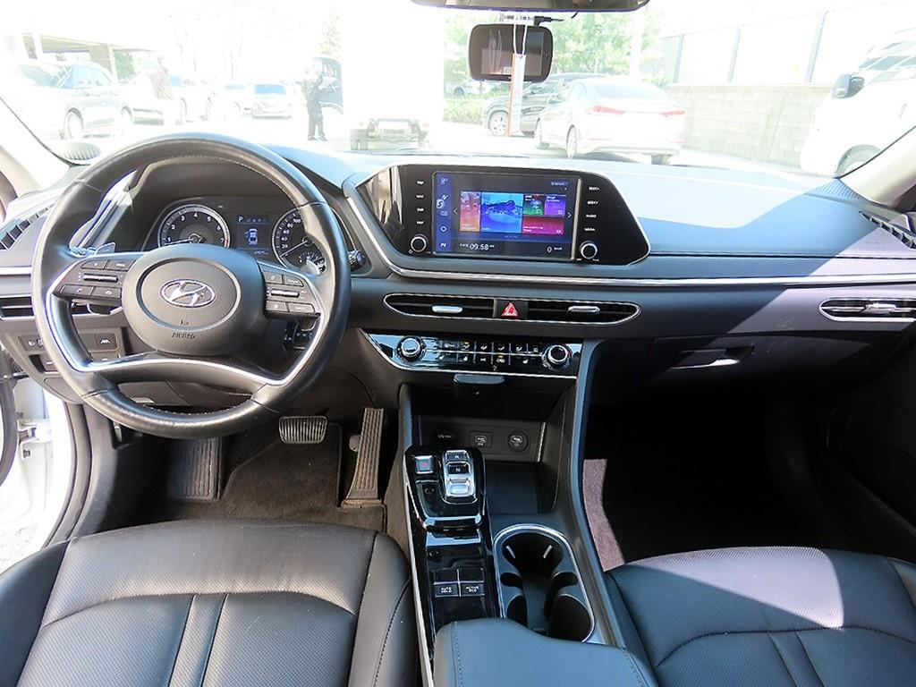 HYUNDAI Sonata - Vista 7