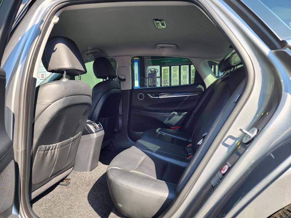 HYUNDAI Grandeur 2018 Gris - Importación desde Corea - HF Imports Iquique - Foto 13