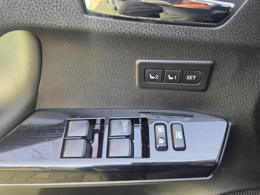 Toyota RAV4 - Vista 10