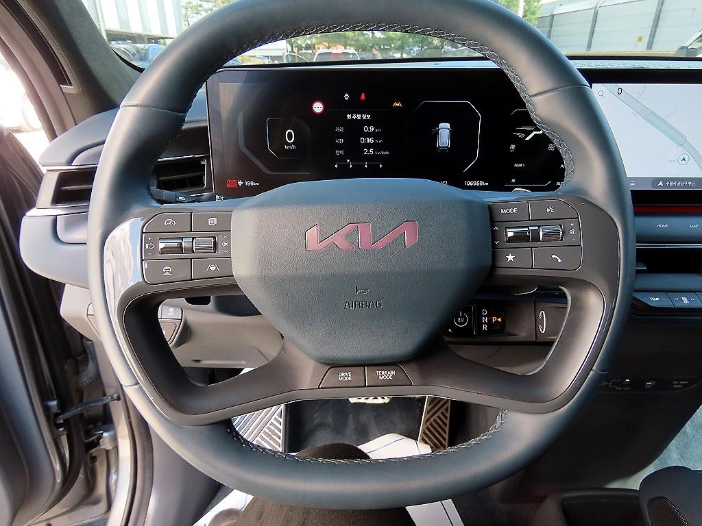 KIA EV9 - Vista 8