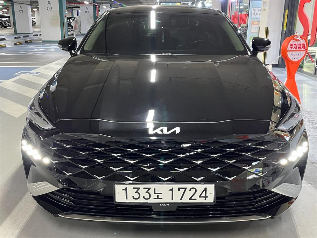 KIA K8 - Vista 2