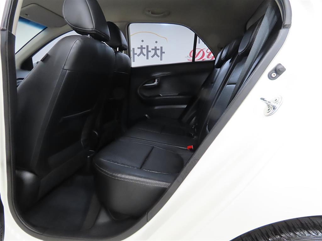 KIA Morning - Vista 6