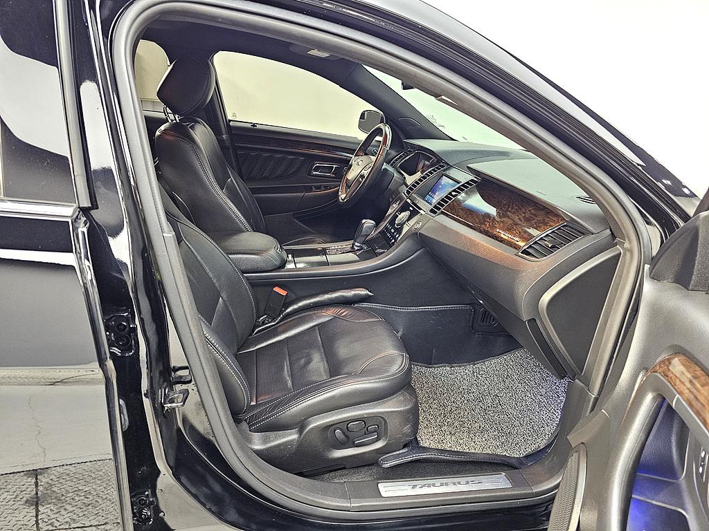Ford Torus - Vista 11
