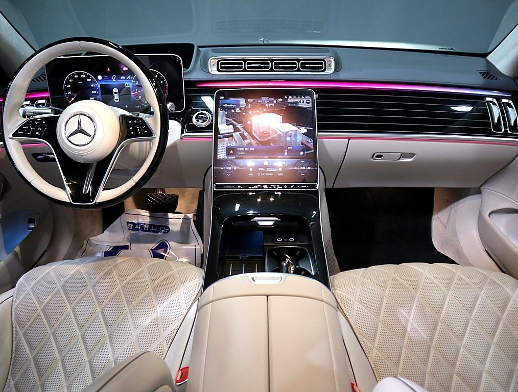 Mercedes Benz S Class - Vista 5